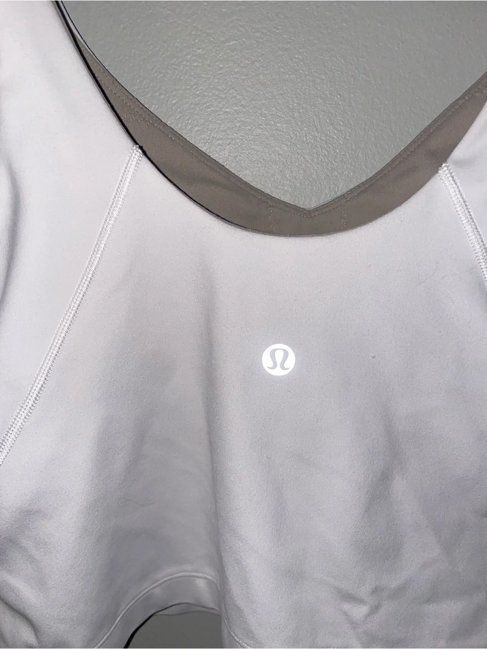 Lululemon Align Tank Top White A/B Cup Size 8 Nulu Yoga Bra